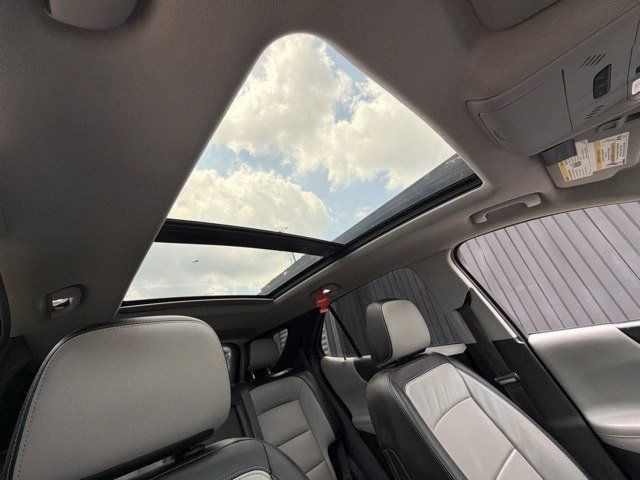 2018 Chevrolet Equinox PREMIER - 23047789 - 19