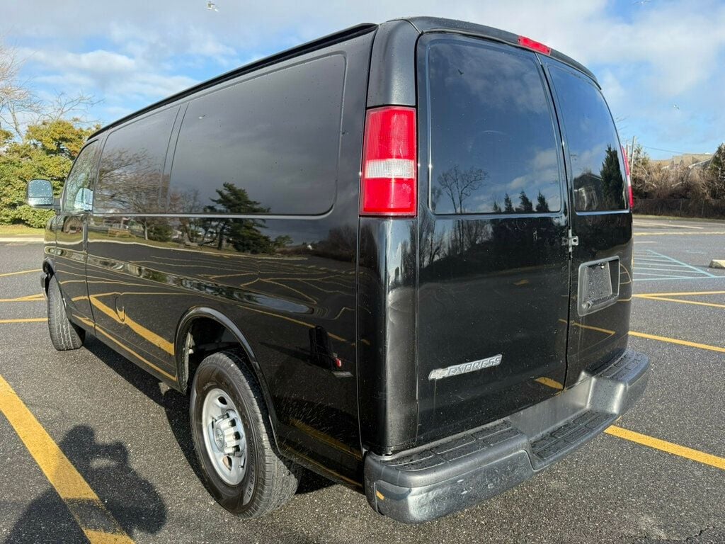 2018 Chevrolet Express 2500 Cargo Van 55,000 ORIGINAL MILES - 22718688 - 6