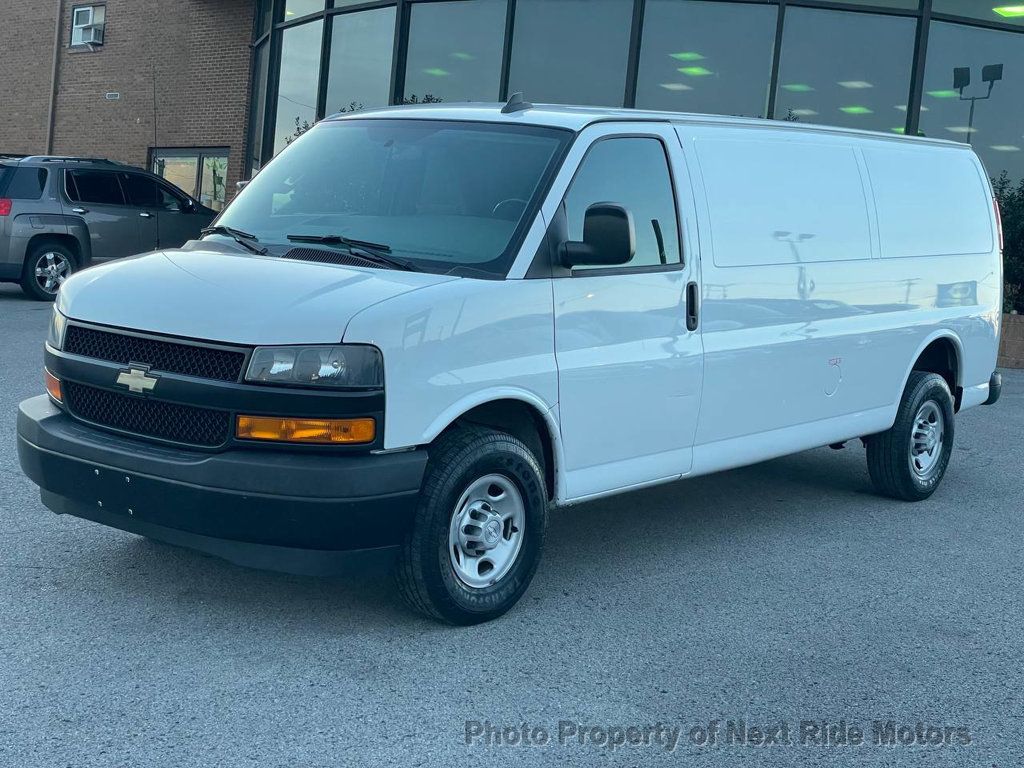 2018 Chevrolet Express 2500 Cargo Van photo 3