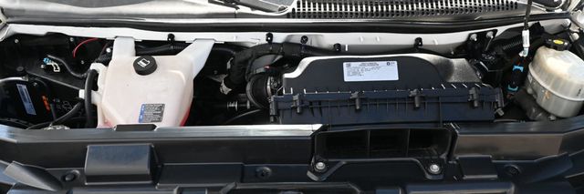 2018 Chevrolet Express Cargo Van 2500 - 23072130 - 11
