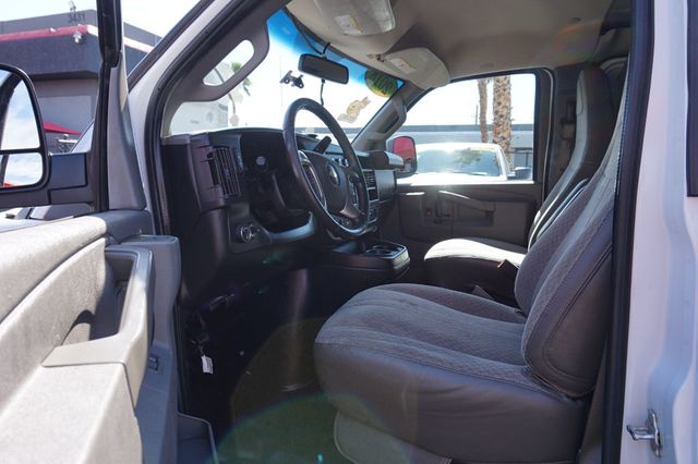 2018 Chevrolet Express Cargo Van 2500 EXPRESS, CARGO RACKS & SHELVES, OPENING PASSENGER SIDE DOOR - 23027132 - 17
