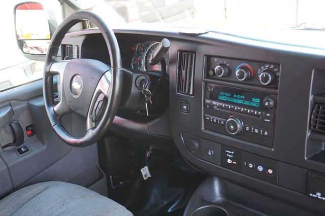 2018 Chevrolet Express Cargo Van 2500 EXPRESS, CARGO RACKS & SHELVES, OPENING PASSENGER SIDE DOOR - 23027132 - 35