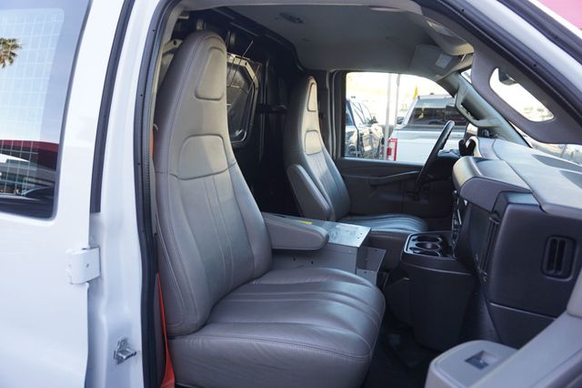 2018 Chevrolet Express Cargo Van 2500, ROOF RACK, CARGO SHELVES AND RACKS, LEATHER SEATS - 22989349 - 20