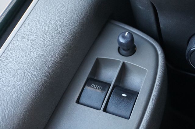 2018 Chevrolet Express Cargo Van 2500, ROOF RACK, CARGO SHELVES AND RACKS, LEATHER SEATS - 22989349 - 21