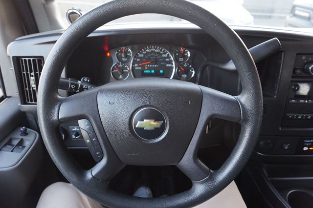 2018 Chevrolet Express Cargo Van 2500, ROOF RACK, CARGO SHELVES AND RACKS, LEATHER SEATS - 22989349 - 24