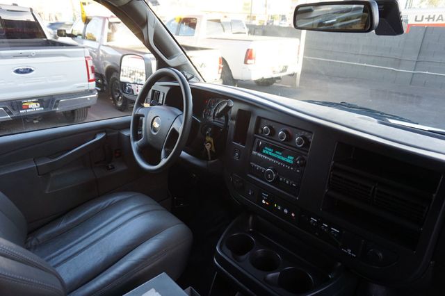 2018 Chevrolet Express Cargo Van 2500, ROOF RACK, CARGO SHELVES AND RACKS, LEATHER SEATS - 22989349 - 29