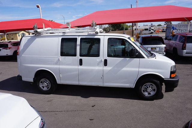 2018 Chevrolet Express Cargo Van 2500, ROOF RACK, CARGO SHELVES AND RACKS, LEATHER SEATS - 22989349 - 4