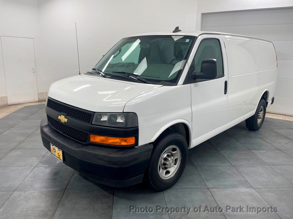 2018 Chevrolet Express Cargo Van RWD 2500 135" - 21446355 - 3