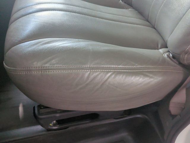 2018 Chevrolet Express Cargo Van RWD 2500 135" - 23036569 - 12