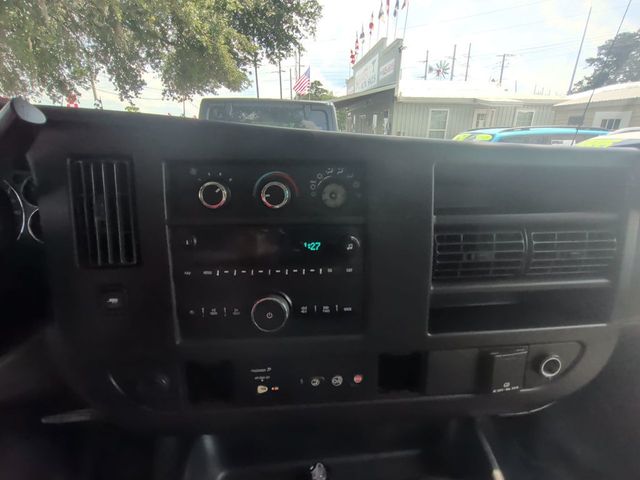 2018 Chevrolet Express Cargo Van RWD 2500 135" - 23036569 - 16