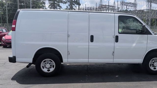 2018 Chevrolet Express Cargo Van RWD 2500 135" - 23036569 - 8