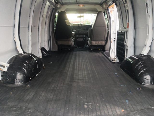 2018 Chevrolet Express Cargo Van RWD 2500 135" - 22940443 - 3