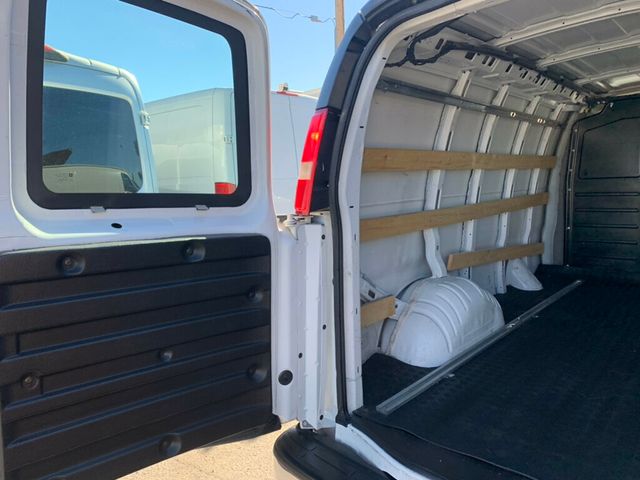 2018 Chevrolet Express Cargo Van RWD 2500 135" - 22974056 - 9