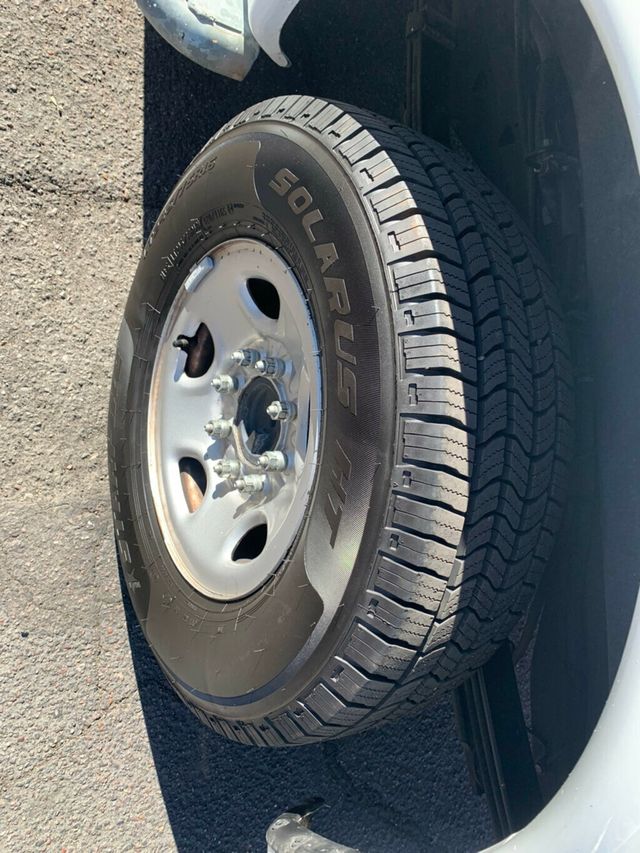 2018 Chevrolet Express Cargo Van RWD 2500 135" - 22974056 - 13