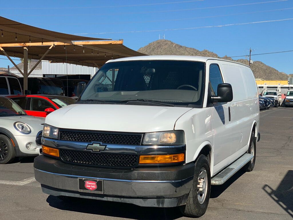 2018 Chevrolet Express Cargo Van RWD 2500 135" - 22974056 - 18
