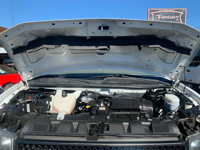 2018 Chevrolet Express Cargo Van RWD 2500 135" - 22974056 - 36