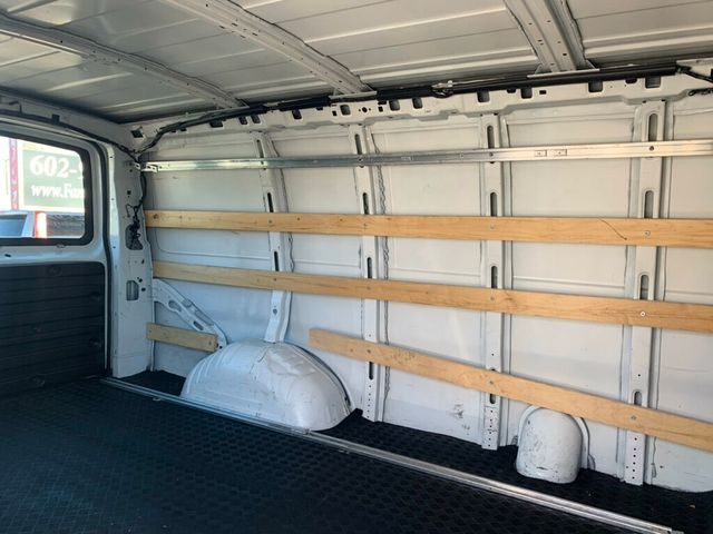 2018 Chevrolet Express Cargo Van RWD 2500 135" - 22974056 - 4