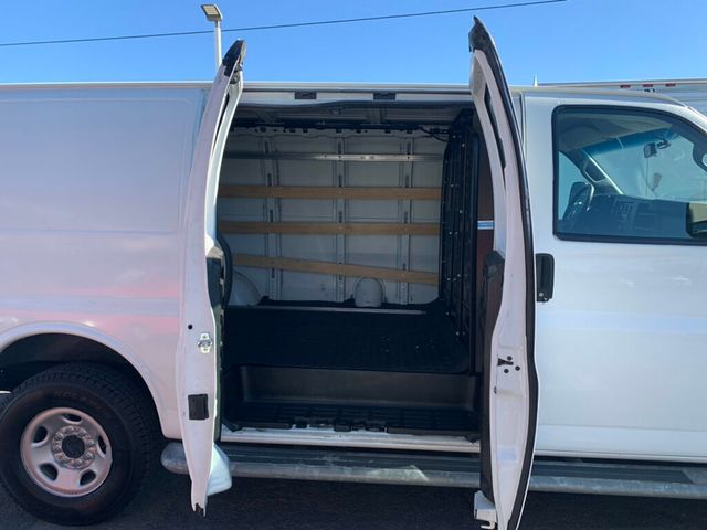2018 Chevrolet Express Cargo Van RWD 2500 135" - 22974056 - 6