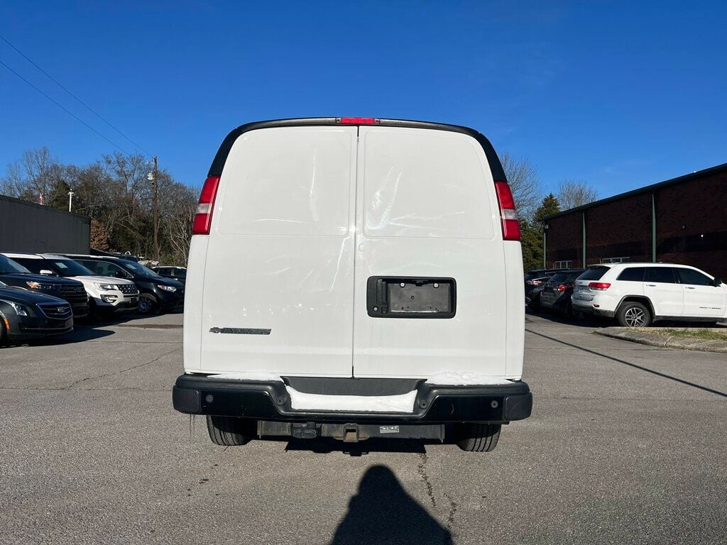 2018 Chevrolet Express Cargo Van RWD 2500 135" - 22779097 - 5