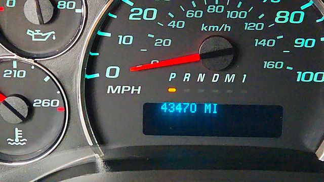 2018 Chevrolet Express Cargo Van RWD 2500 135'' w/ 6.0L V8 & Driver Convenience  Package - 22993452 - 13