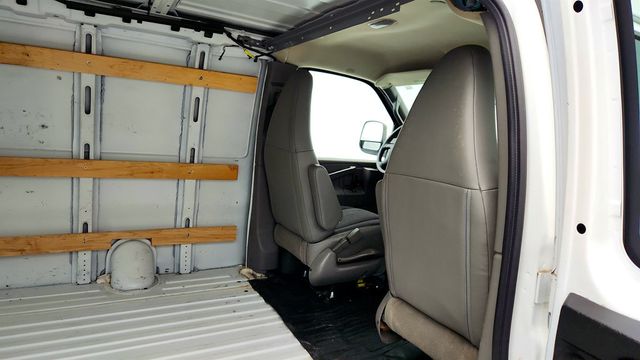 2018 Chevrolet Express Cargo Van RWD 2500 135'' w/ 6.0L V8 & Driver Convenience  Package - 22993452 - 23