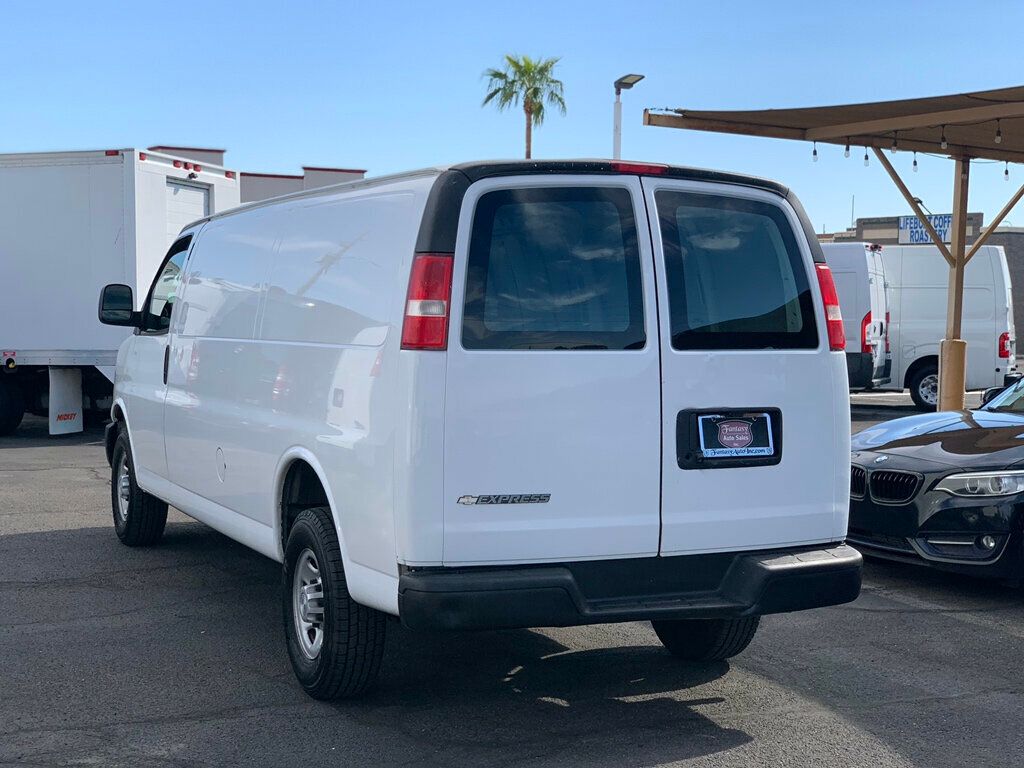 2018 Chevrolet Express Cargo Van 2500 photo 2