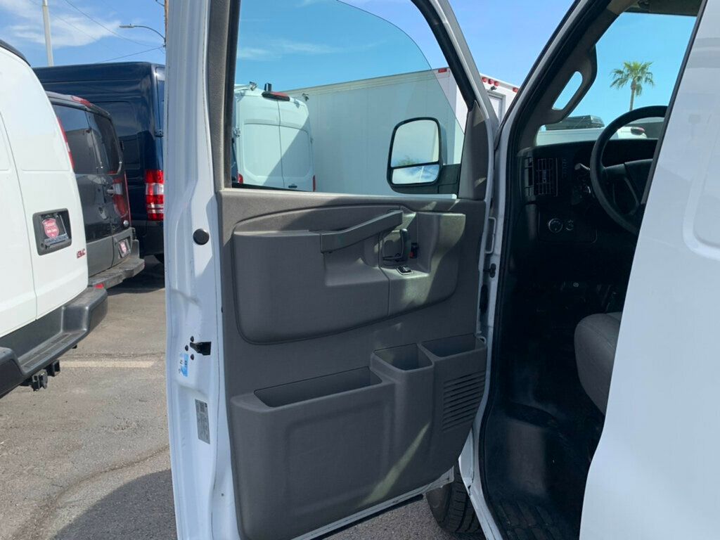 2018 Chevrolet Express Cargo Van 2500 photo 7