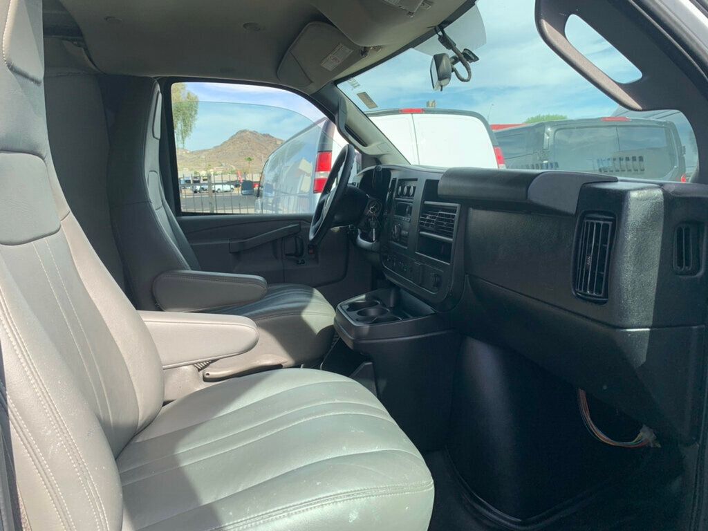 2018 Chevrolet Express Cargo Van 2500 photo 12