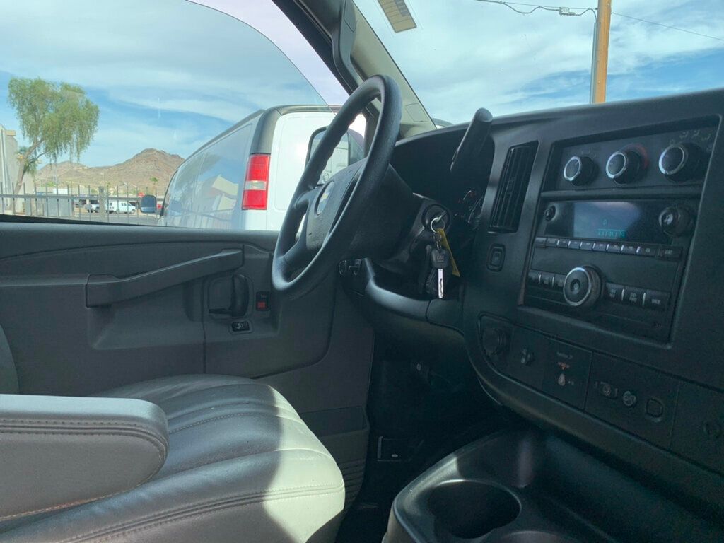 2018 Chevrolet Express Cargo Van 2500 photo 14