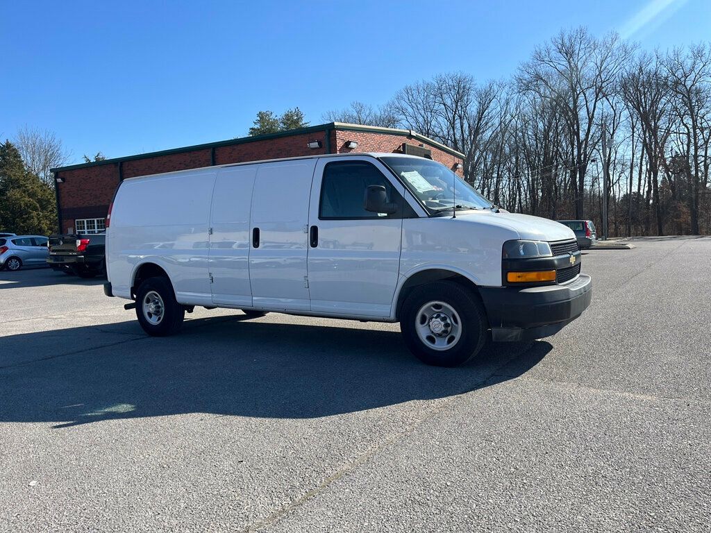 2018 Chevrolet Express Cargo Van RWD 2500 155" - 22973020 - 2