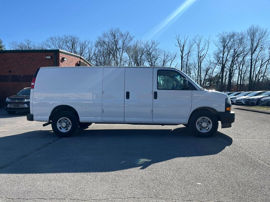 2018 Chevrolet Express Cargo Van RWD 2500 155" - 22973020 - 3