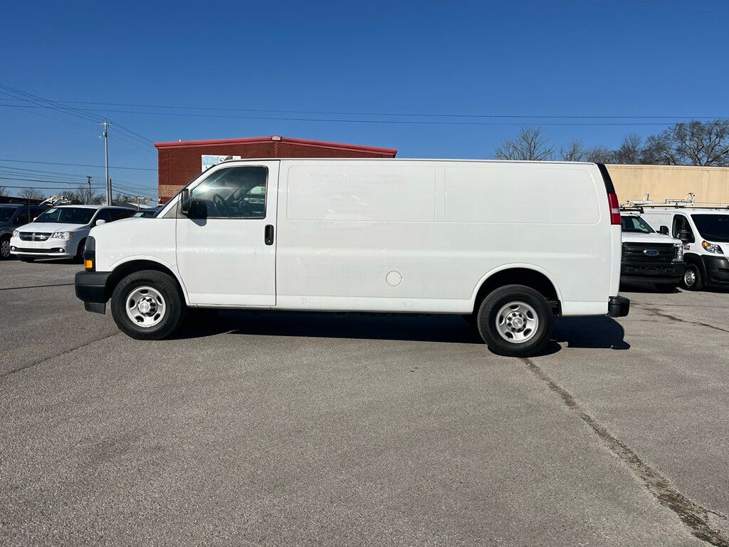 2018 Chevrolet Express Cargo Van RWD 2500 155" - 22973020 - 4