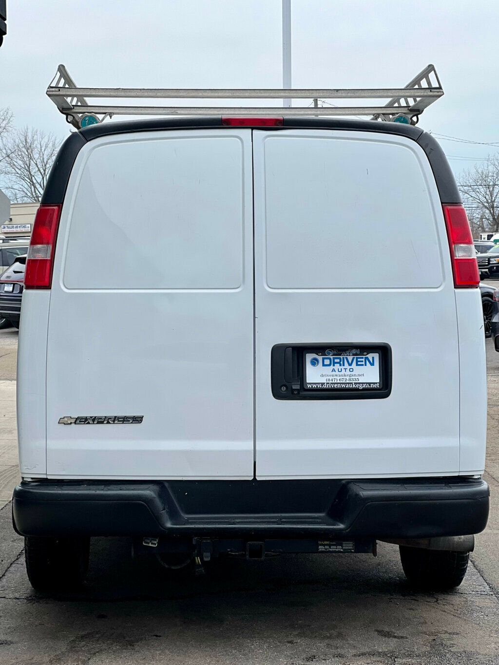 2018 Chevrolet Express Cargo Van RWD 2500 155" - 22983091 - 28