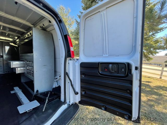 2018 Chevrolet Express Cargo Van RWD 2500 155" - 22344786 - 34