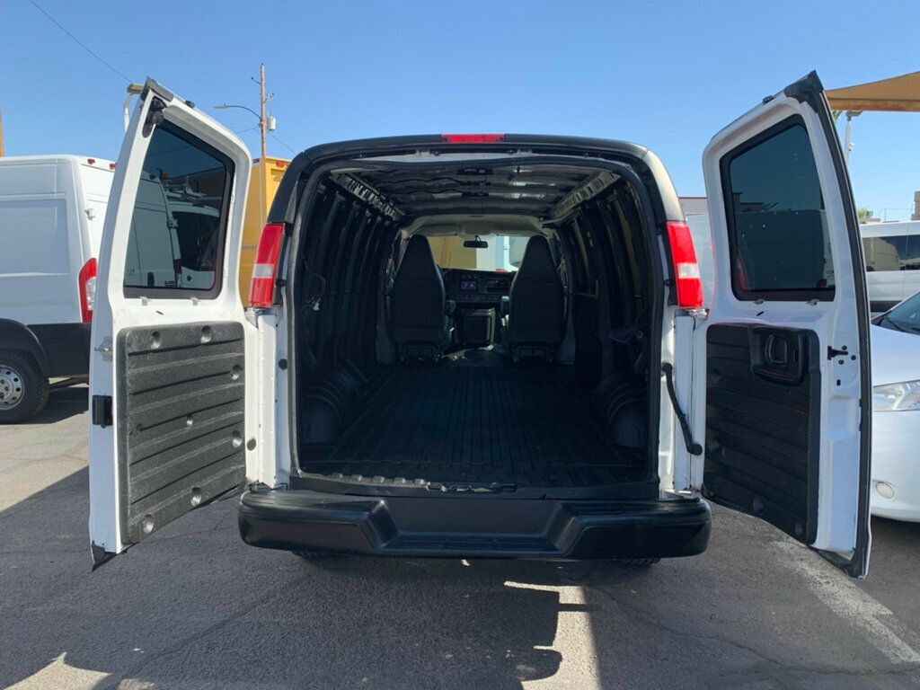 2018 Chevrolet Express Cargo Van RWD 2500 155" V8 Low miles 1-Owner - 23035900 - 1