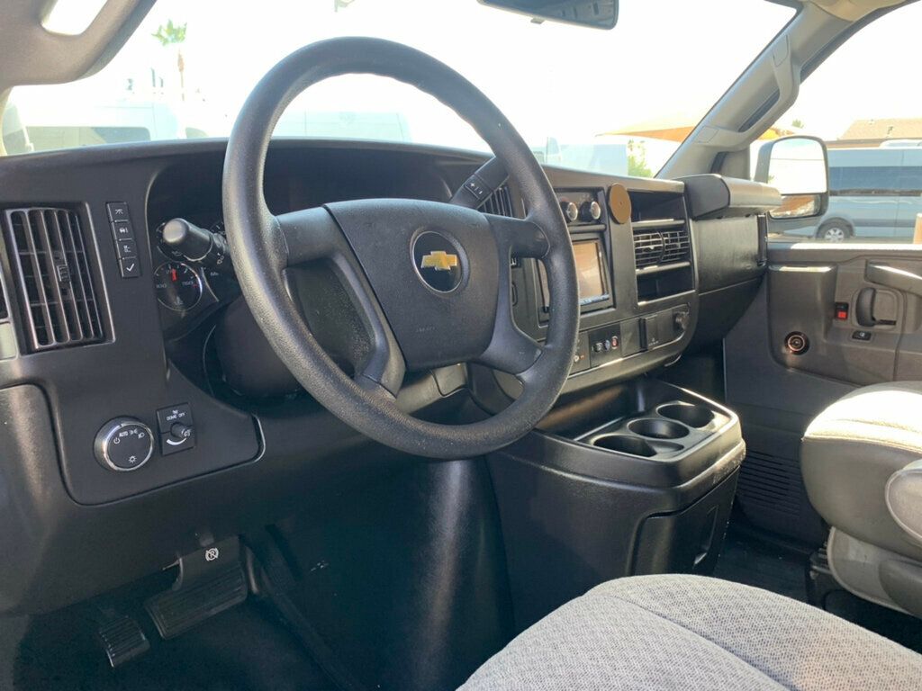 2018 Chevrolet Express Cargo Van RWD 2500 155" V8 Low miles 1-Owner - 23035900 - 22