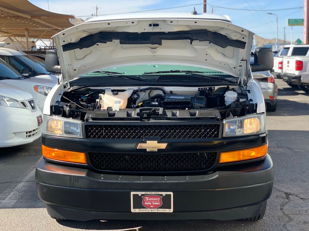 2018 Chevrolet Express Cargo Van RWD 2500 155" V8 Low miles 1-Owner - 23035900 - 33