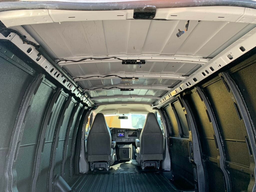 2018 Chevrolet Express Cargo Van RWD 2500 155" V8 Low miles 1-Owner - 23035900 - 5