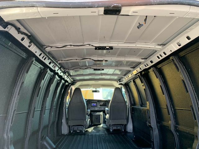 2018 Chevrolet Express Cargo Van RWD 2500 155" V8 Low miles 1-Owner - 23035900 - 5