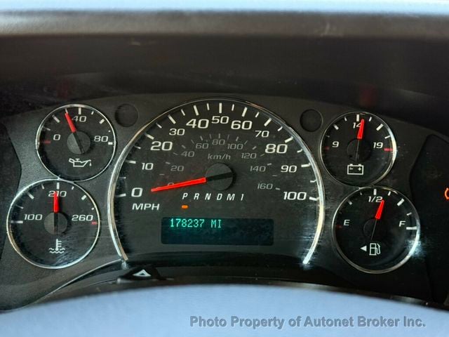 2018 Chevrolet Express Cargo Van RWD 3500 135" - 23074077 - 15
