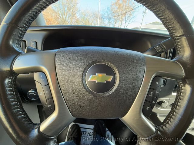 2018 Chevrolet Express Cargo Van RWD 3500 155" - 22947460 - 15
