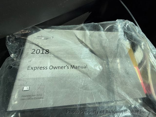 2018 Chevrolet Express Cargo Van RWD 3500 155" - 22947460 - 34