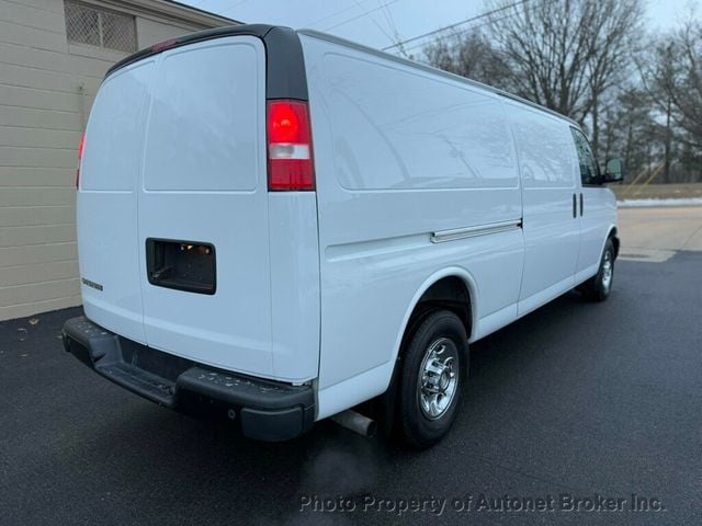 2018 Chevrolet Express Cargo Van RWD 3500 155" - 22957822 - 7