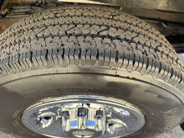 2018 Chevrolet Express Cargo Van RWD 3500 155" - 22974967 - 29