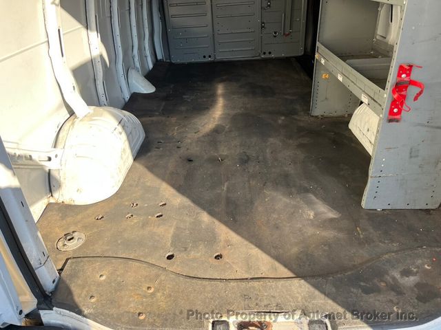 2018 Chevrolet Express Cargo Van RWD 3500 155" - 22975069 - 20