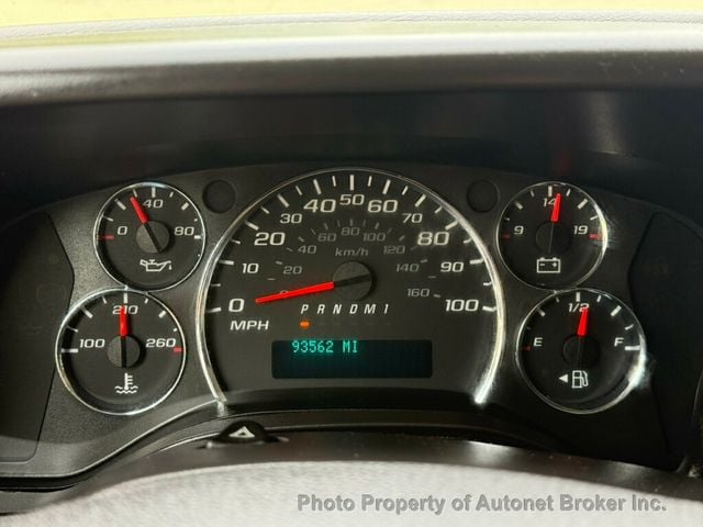 2018 Chevrolet Express Cargo Van RWD 3500 155" - 23021215 - 11