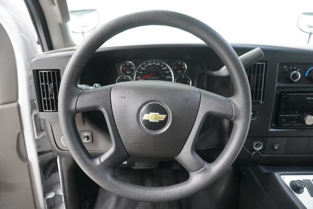 2018 Chevrolet Express Commercial Cutaway 3500 Van 139" - 23029462 - 10