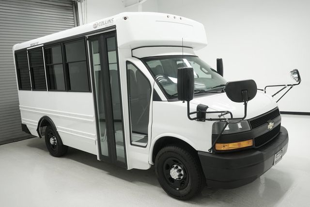 2018 Chevrolet Express Commercial Cutaway 3500 Van 139" - 23029462 - 1