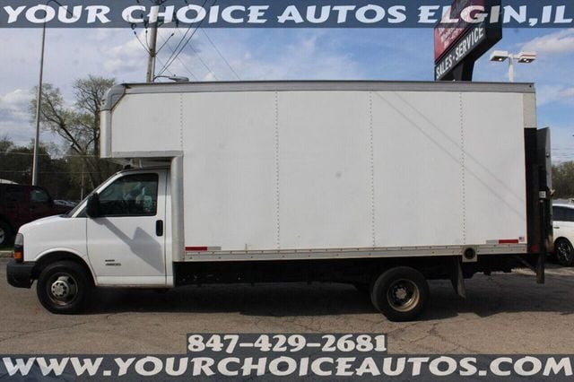 2018 Chevrolet Express Commercial Cutaway 4500 Van 177" - 22559613 - 1