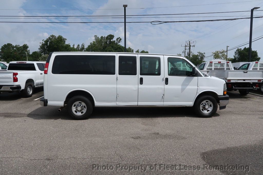 2018 Chevrolet Express Passenger Express 3500 15 Pass Van 155" WB - 23056604 - 5